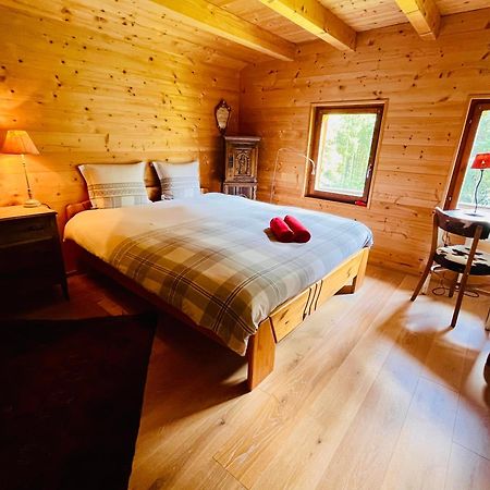 Aparthotel Mountain River Resort Val dʼIlliez Exteriör bild