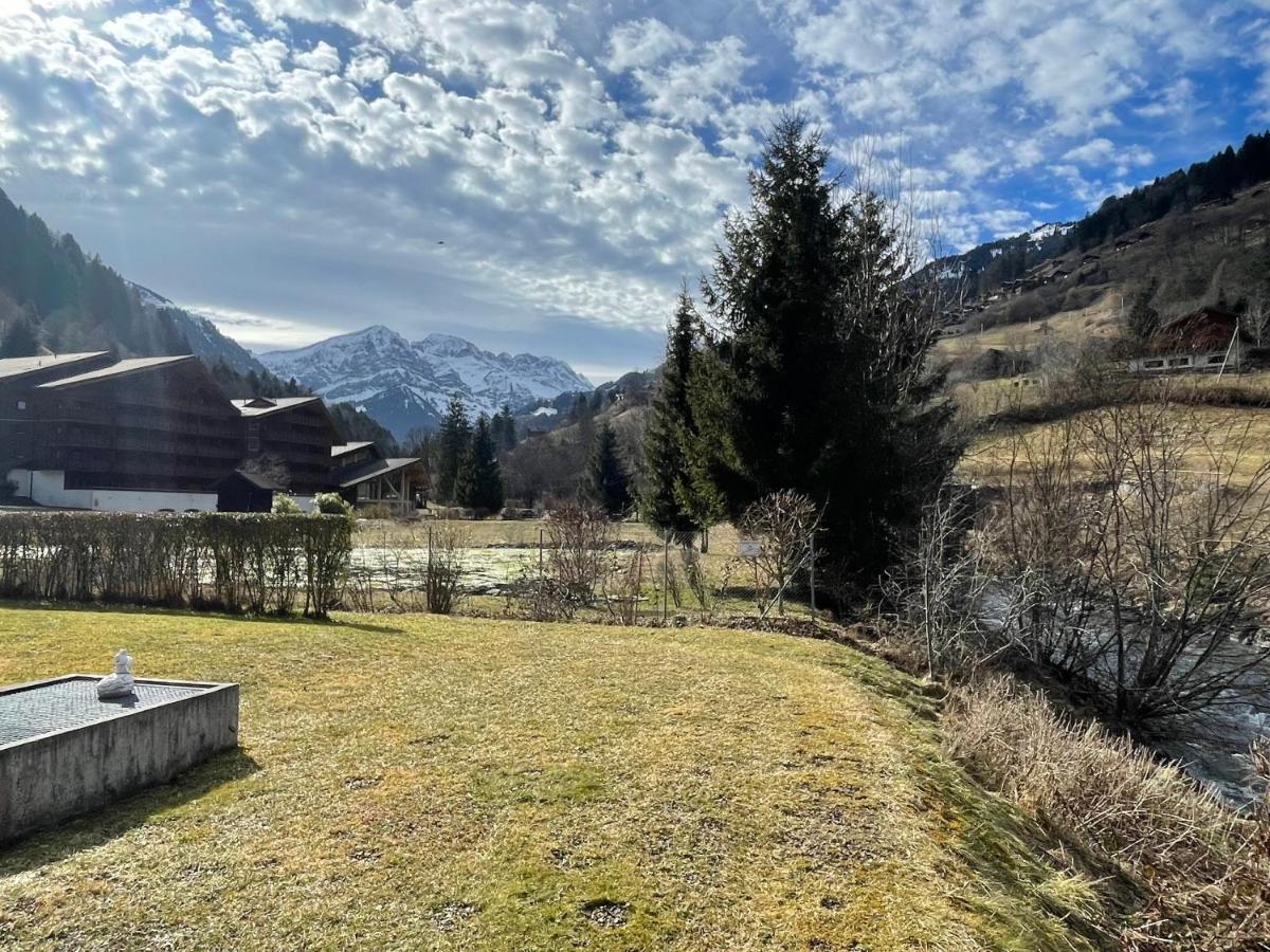 Aparthotel Mountain River Resort Val dʼIlliez Exteriör bild